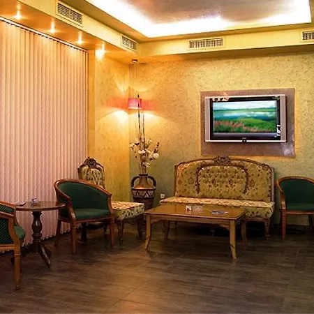 Gabi Hotel 3*